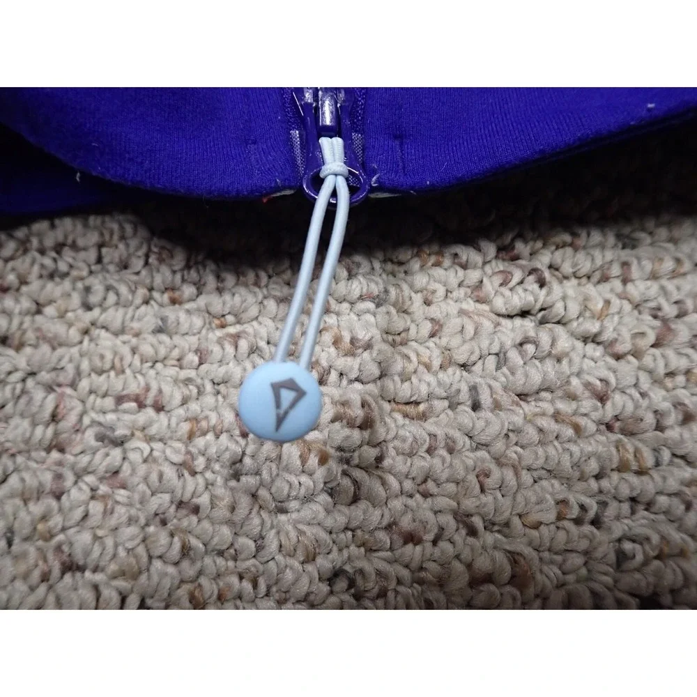 Ivivva athletic track